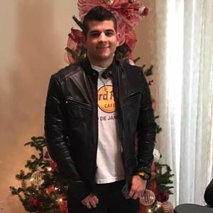 Meet your Posher, Adrian